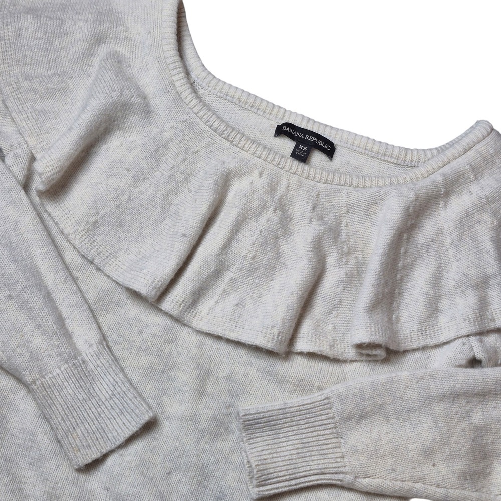 Banana Republic Women's XS Merino Wool Cashmere Ruffle Sweater Quiet Luxury